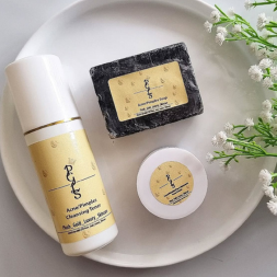 plush_gold_luxury_skincare Acne Kit